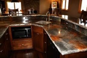 Concrete Edge Form Liner - 1.5" Chiseled Rock PNL Liners