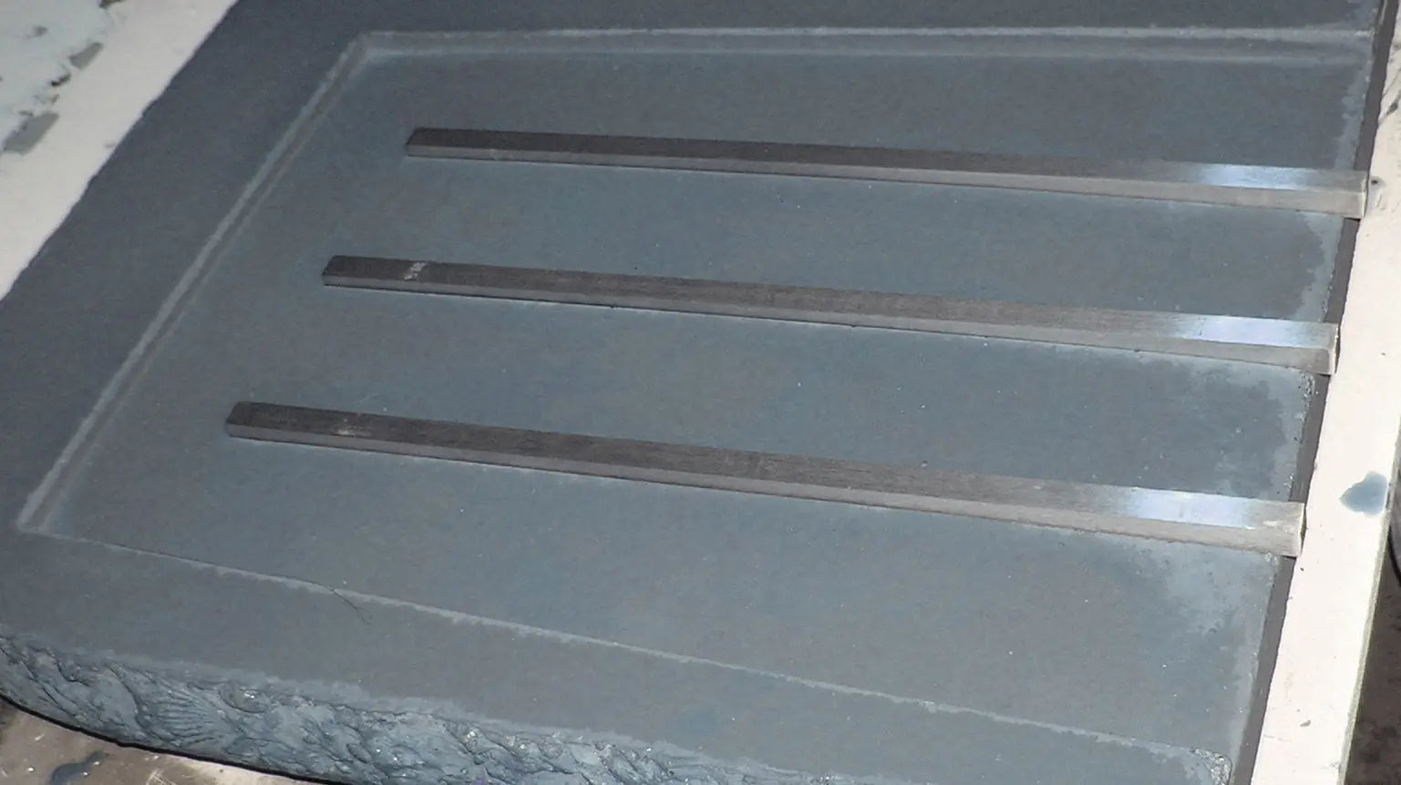 Concrete Drainboard Insert Mold - Grill PNL Liners